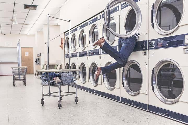 laundromat dream meaning